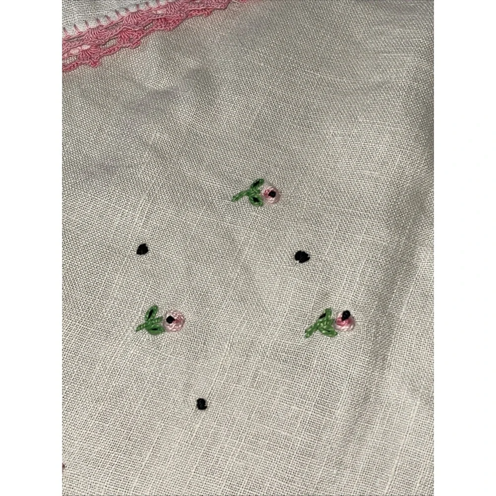 Lot of Assorted Vintage Linens Crochet Embroidered